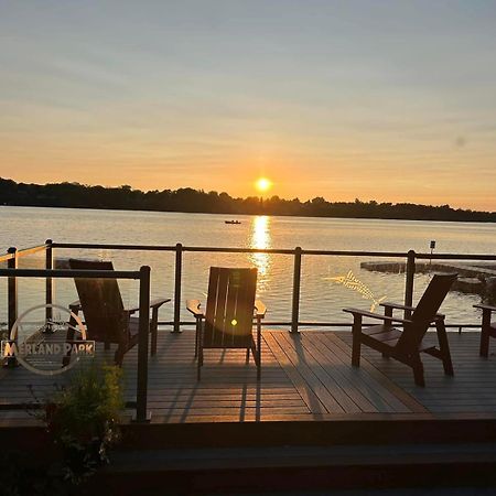 Merland Park Minnow Motel พิกทัน ภายนอก รูปภาพ